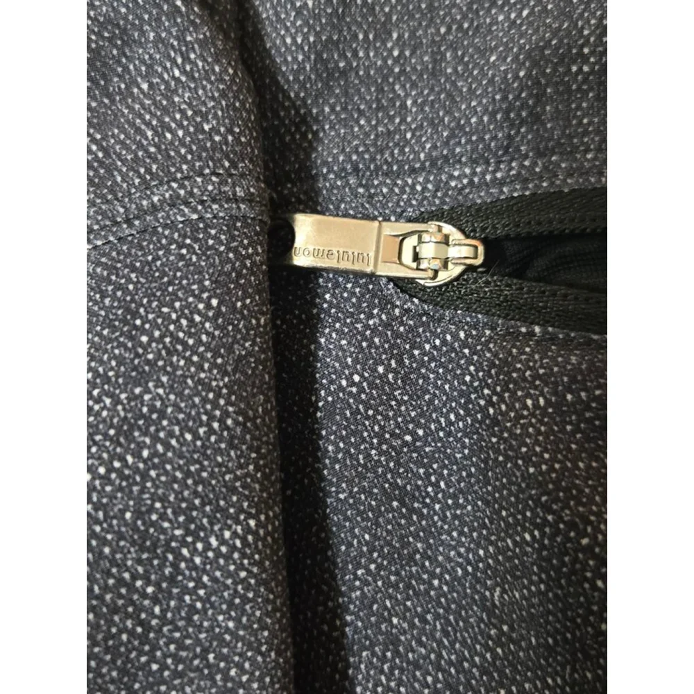 Men's Lululemon Athletic Shorts M Gray Black